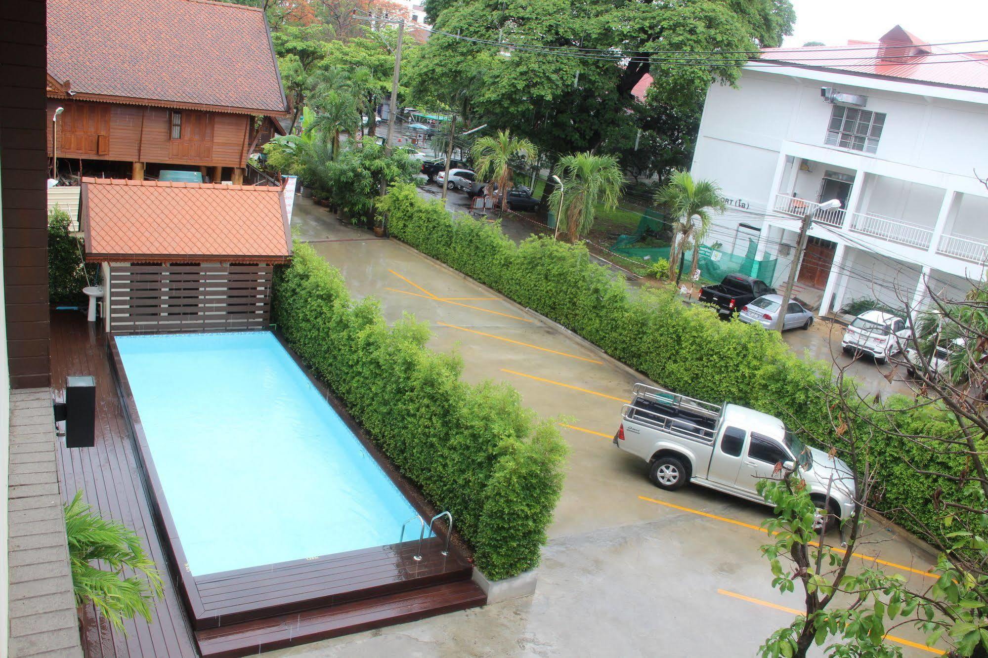 Monmuang Hotel Chiang Mai Ngoại thất bức ảnh