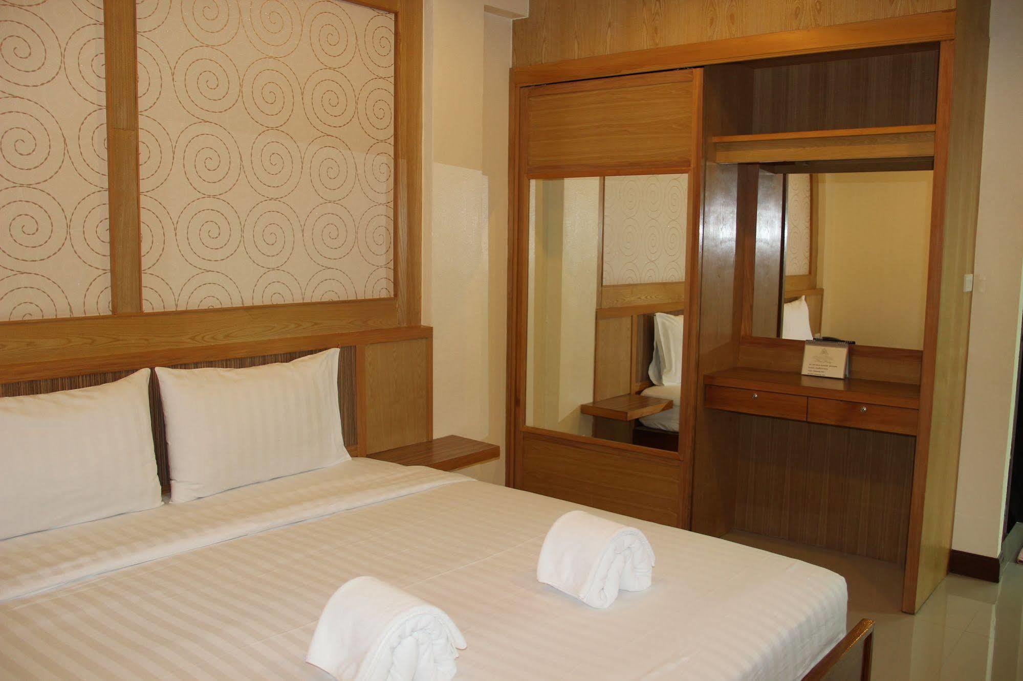 Monmuang Hotel Chiang Mai Ngoại thất bức ảnh