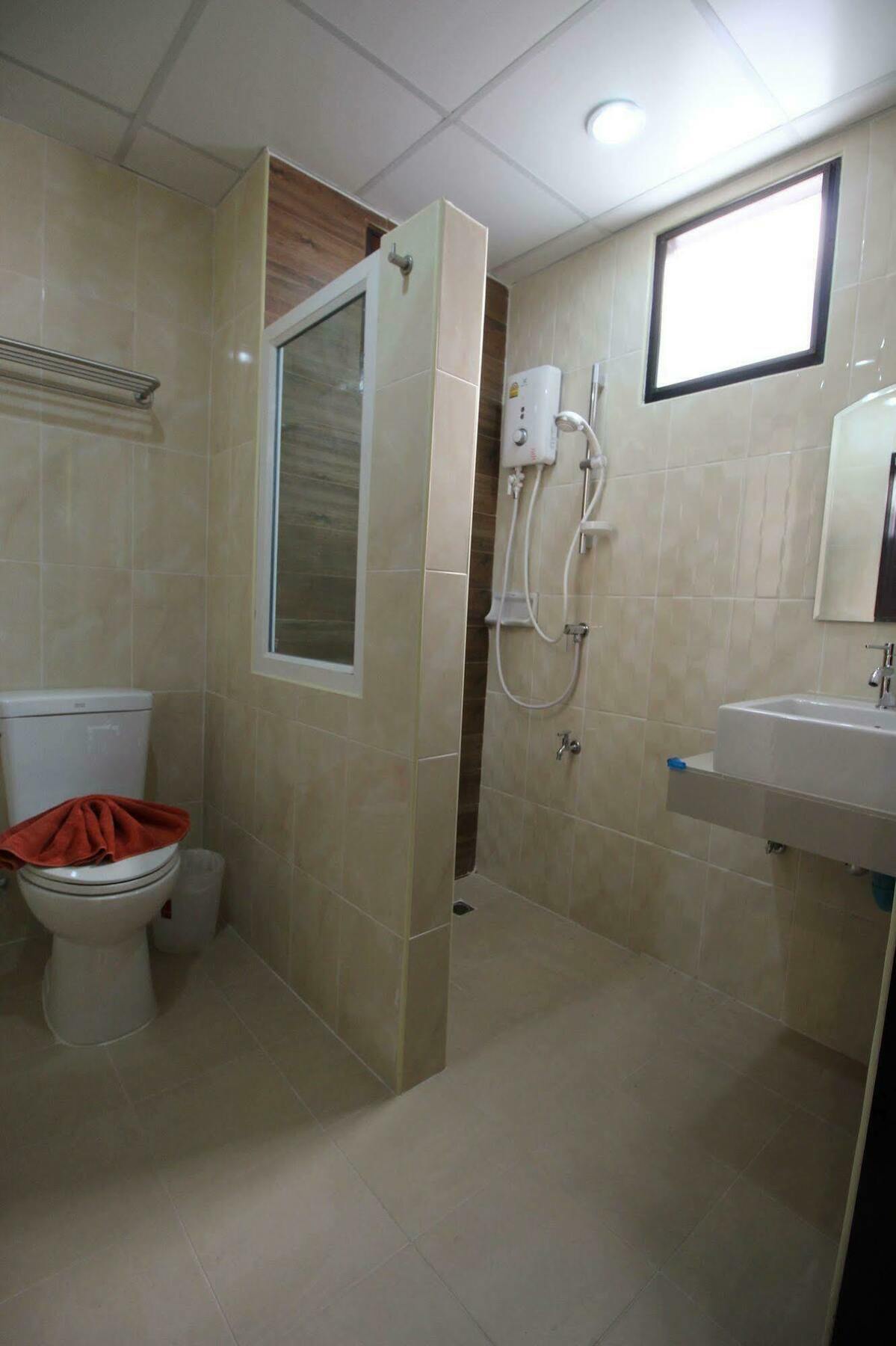 Monmuang Hotel Chiang Mai Ngoại thất bức ảnh